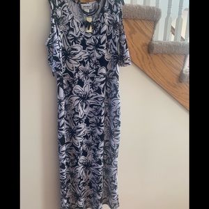 Black and White Print Stretchy Maxi Dress
